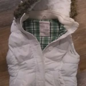 Aeropostale vest